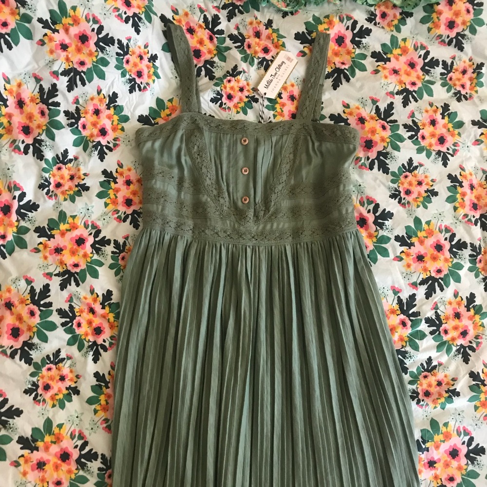 Small Matilda Jane women’s dress